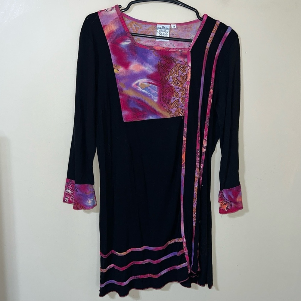 Parsley & Sage Black and Pink Long Sleeve Tunic Medium